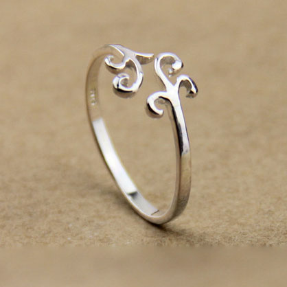 Fashion Nice Simple Silver Cloud Ring