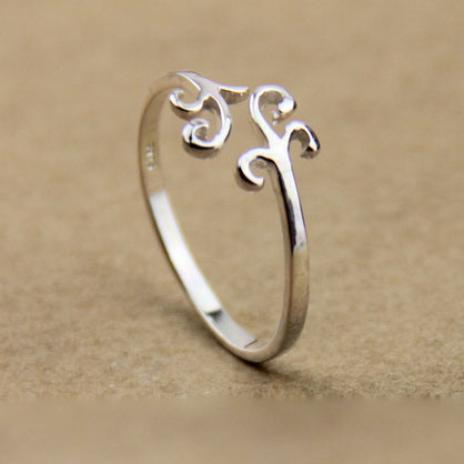 Fashion Nice Simple Silver Cloud Ring Fashion Nice Simple Silver Cloud Ring